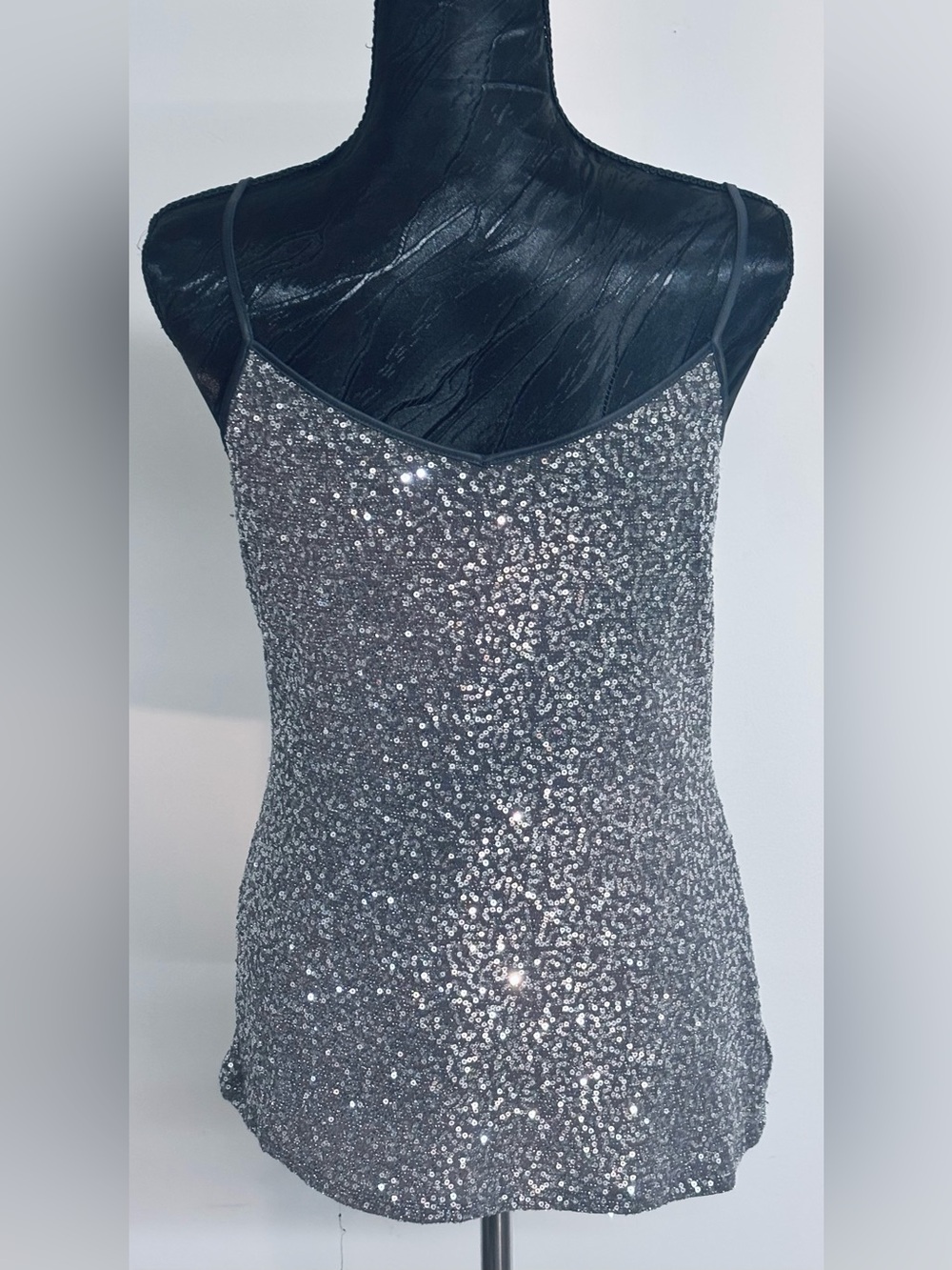 Express Vintage Silver Sequin Spaghetti Strap Tank Top - SZ MED - Picture 2 of 6